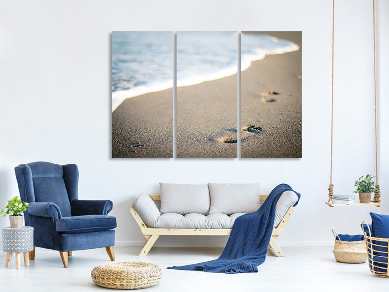 3-piece-canvas-print-footprints-in-the-sand-on-the-beach