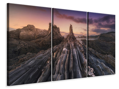 3-piece-canvas-print-gueirua-needles-ii