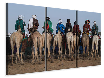 3-piece-canvas-print-watching-the-gerewol-festival-from-the-camels-niger
