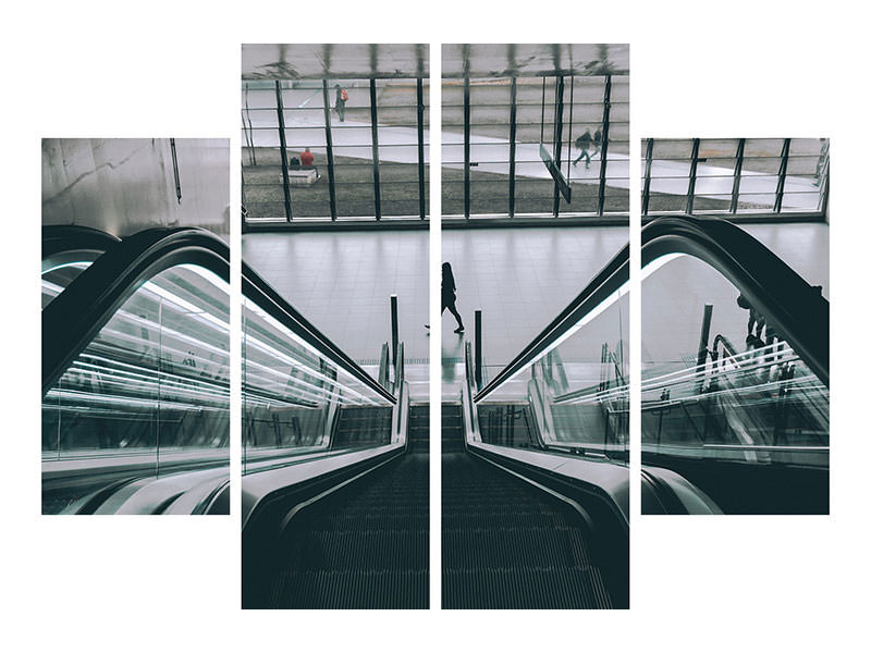 4-piece-canvas-print-at-the-airport