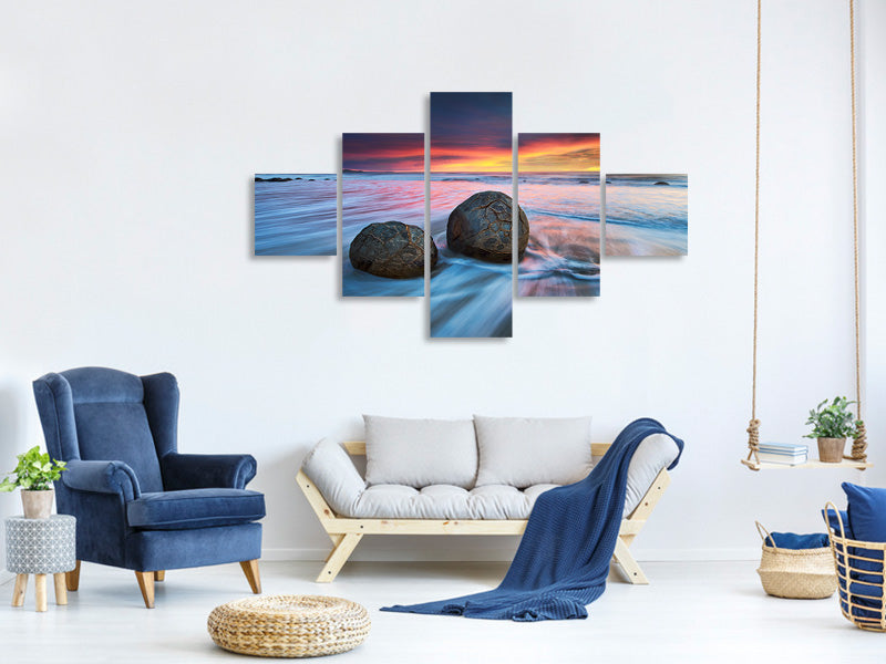 5-piece-canvas-print-moeraki-boulders-ii