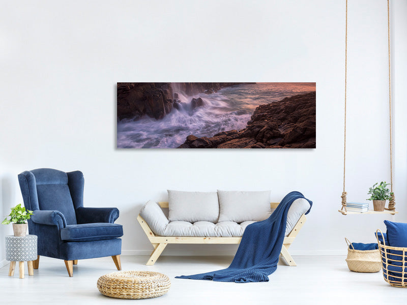 panoramic-canvas-print-wall-by-the-sea