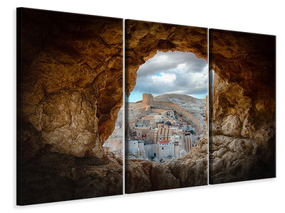3-piece-canvas-print-a-hole-in-the-wall