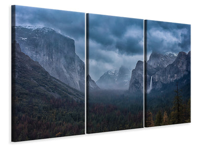 3-piece-canvas-print-amidst-a-thunderstorm