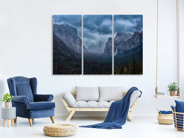 3-piece-canvas-print-amidst-a-thunderstorm