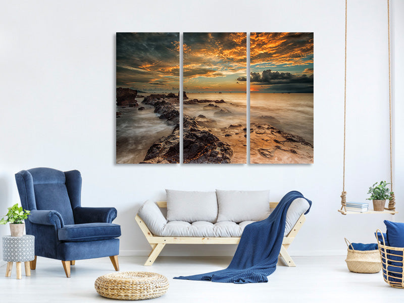 3-piece-canvas-print-angry-beach