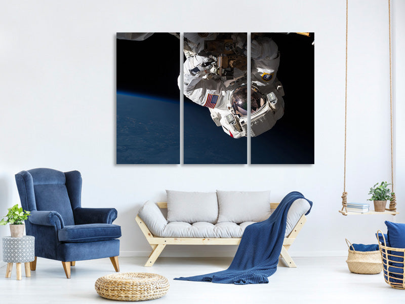 3-piece-canvas-print-astronaut-in-xl