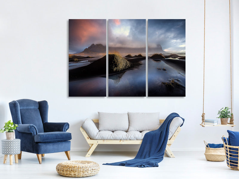 3-piece-canvas-print-black-beach