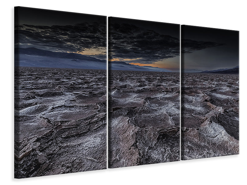 3-piece-canvas-print-broken-tales