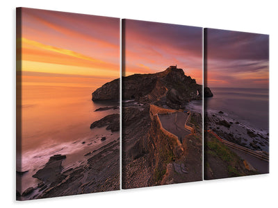 3-piece-canvas-print-gaztelugatxe