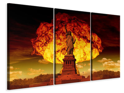 3-piece-canvas-print-statue-of-liberty-in-spectacular-light