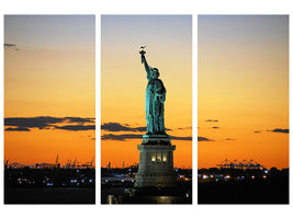 3-piece-canvas-print-statue-of-liberty-in-the-evening-light