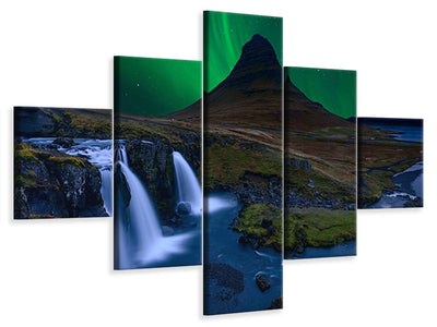 5-piece-canvas-print-kirkjufell-under-a-boreal-green-sky