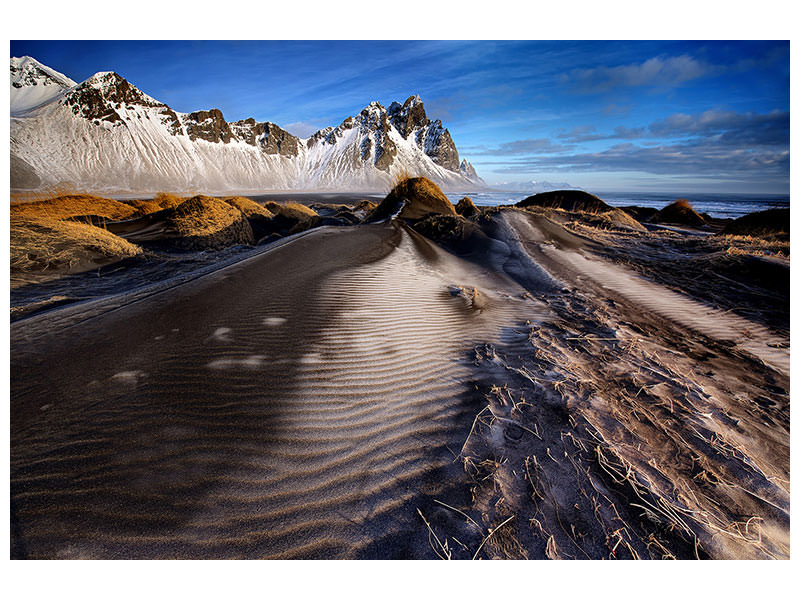 canvas-print-frosted-dunes-and-shattered-peaks