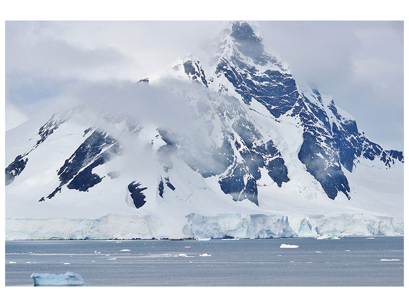 canvas-print-gigantic-antarctic