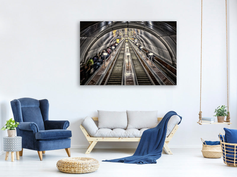 canvas-print-in-the-metro