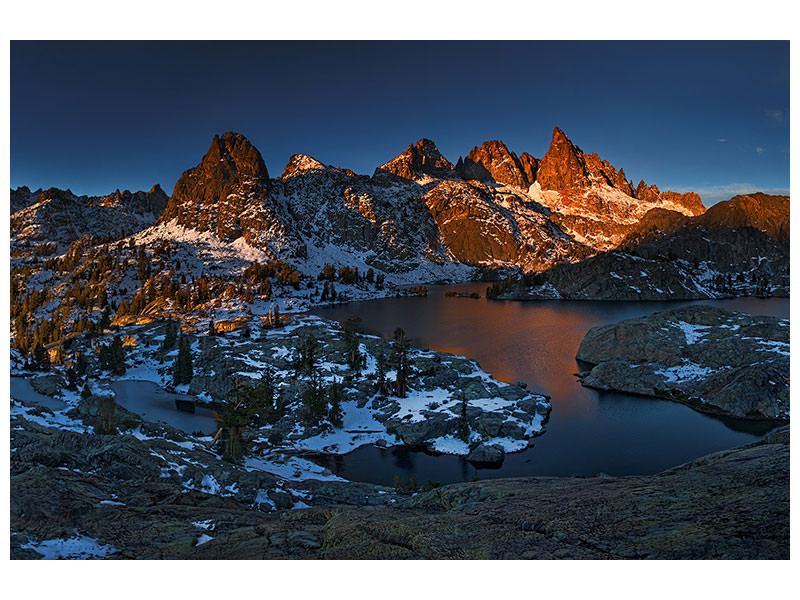 canvas-print-minaret-lake-first-light