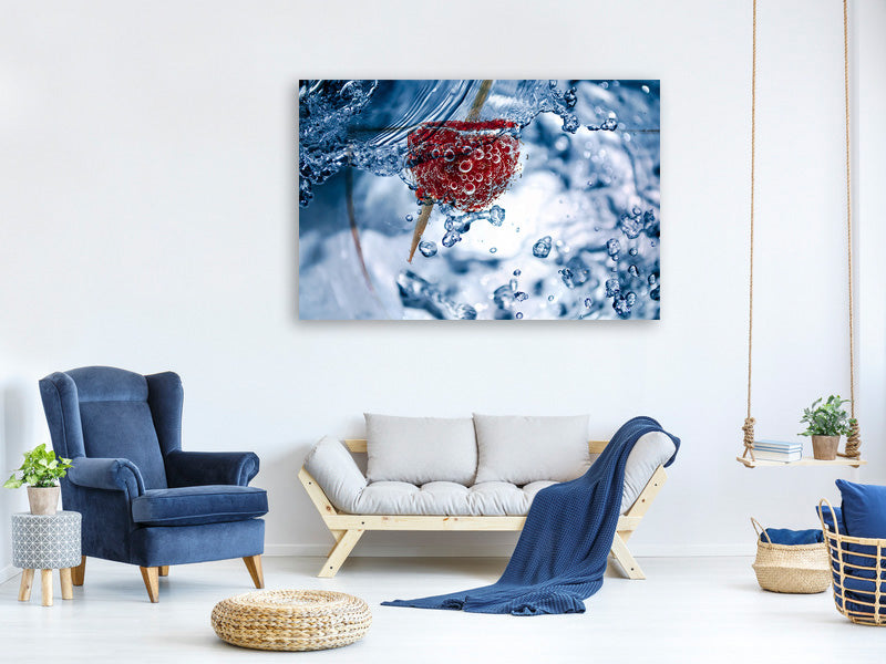 canvas-print-raspberry-in-the-water