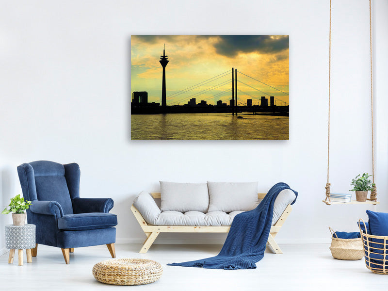 canvas-print-skyline-in-the-evening-light