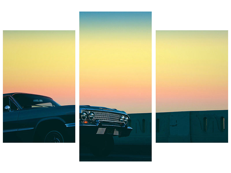modern-3-piece-canvas-print-vintage-car-in-the-evening-light