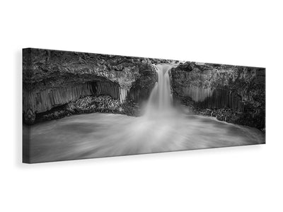 panoramic-canvas-print-icelandic-shadow-play