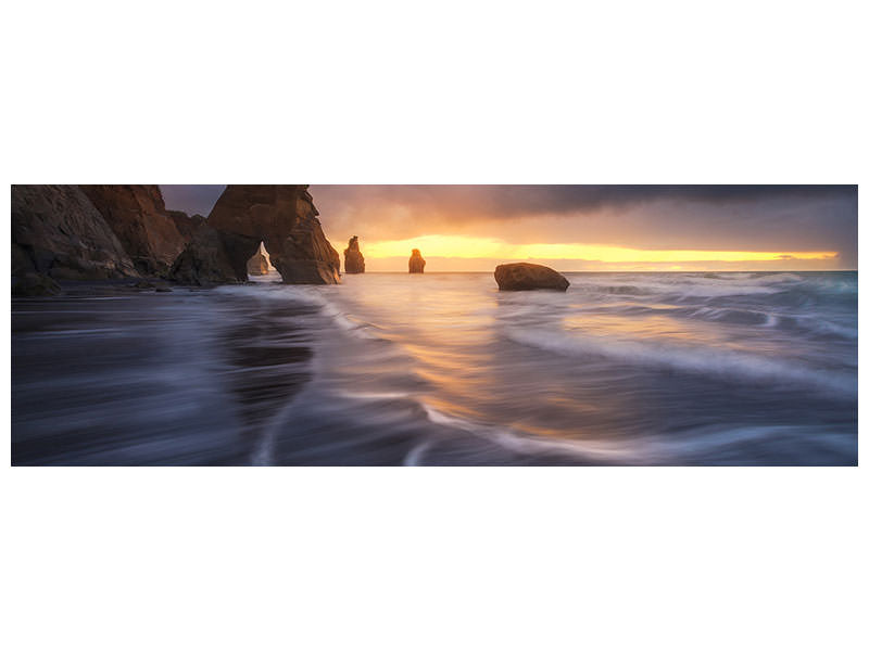 panoramic-canvas-print-raging-tide